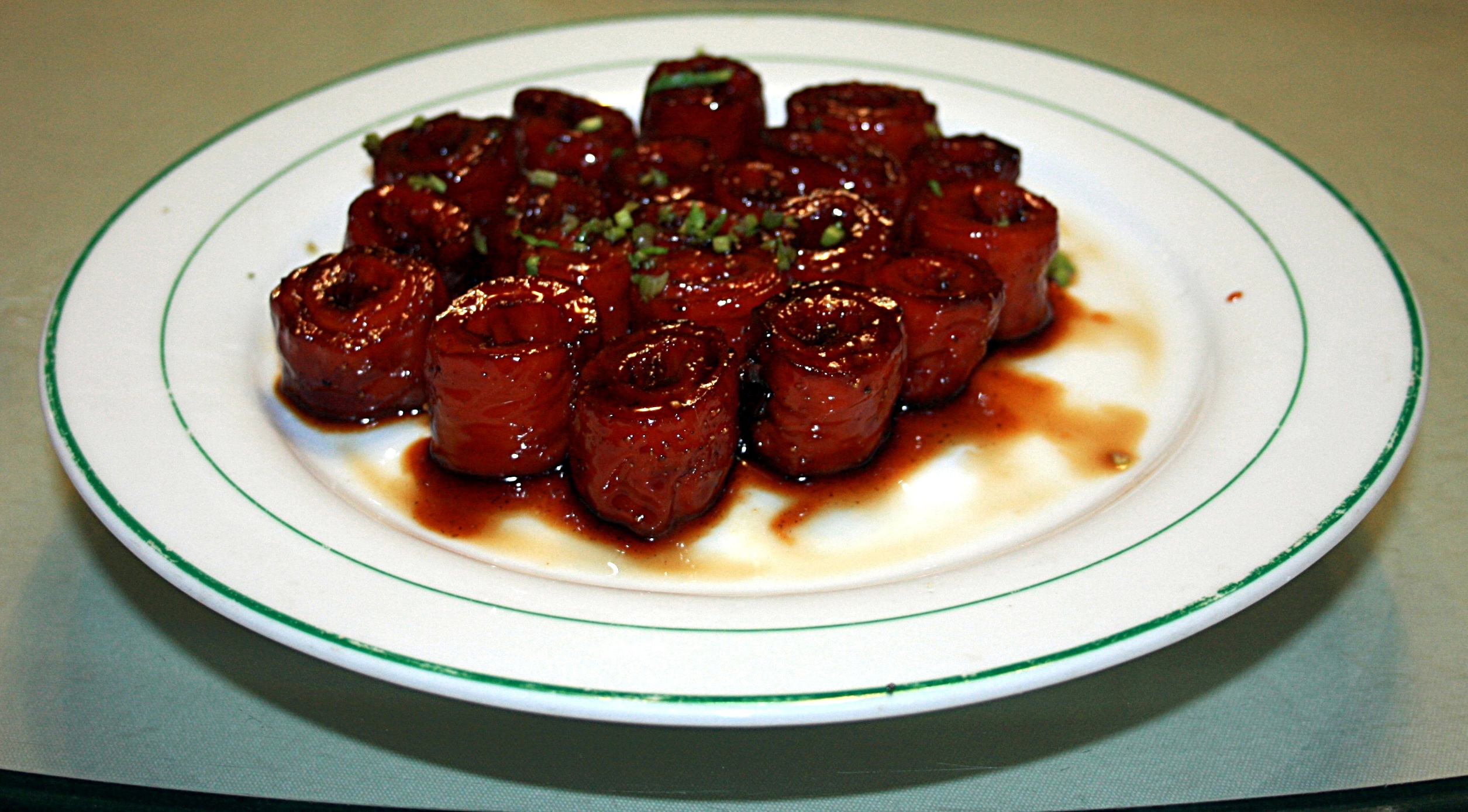 九转大肠 – Nine-Turn Braised Intestine (Jiuzhuan Dachang)