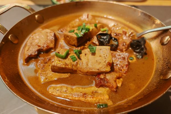 家常豆腐 – Home-style Braised Tofu