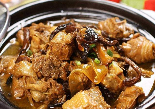 小鸡炖蘑菇 做法 – Northeast Chicken & Mushroom Stew (Xiao Ji Dun Mogu) recipe
