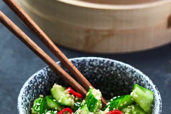 拍黄瓜 做法 – Smashed Cucumber Salad recipe