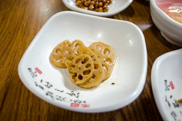 清炒莲藕 – Stir-fried Lotus Root