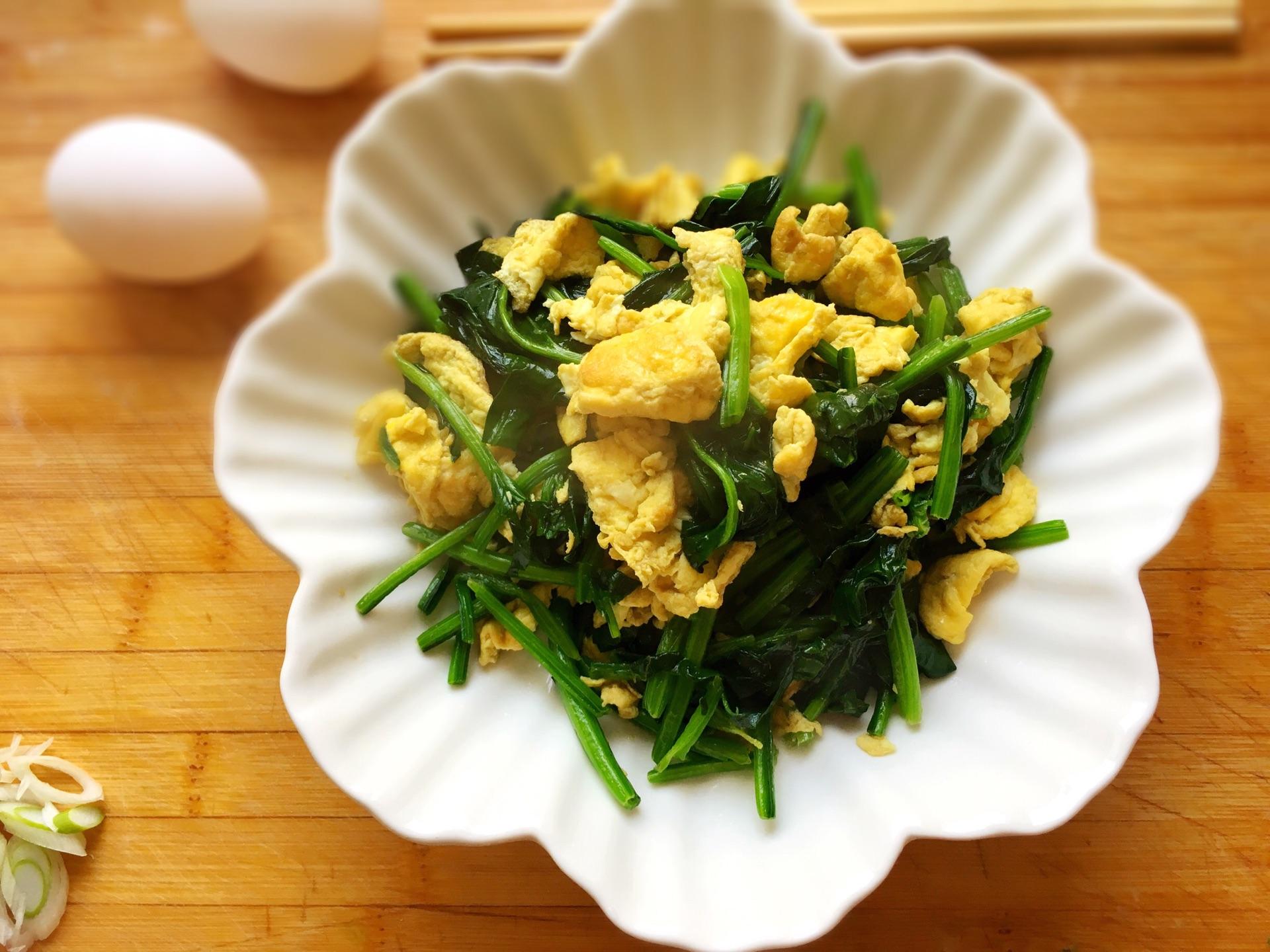 菠菜炒鸡蛋 – Spinach & Egg