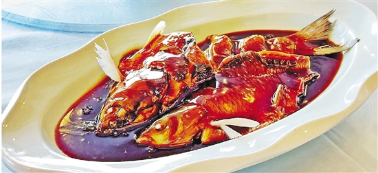 西湖醋鱼 – West Lake Sweet & Sour Fish (Xi Hu Cu Yu)