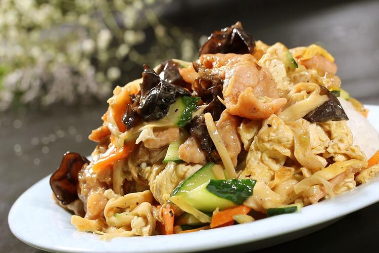醋溜木须 – Vinegar-Glazed Egg & Wood Ear Stir-Fry (Cu Liu Mu Xu)